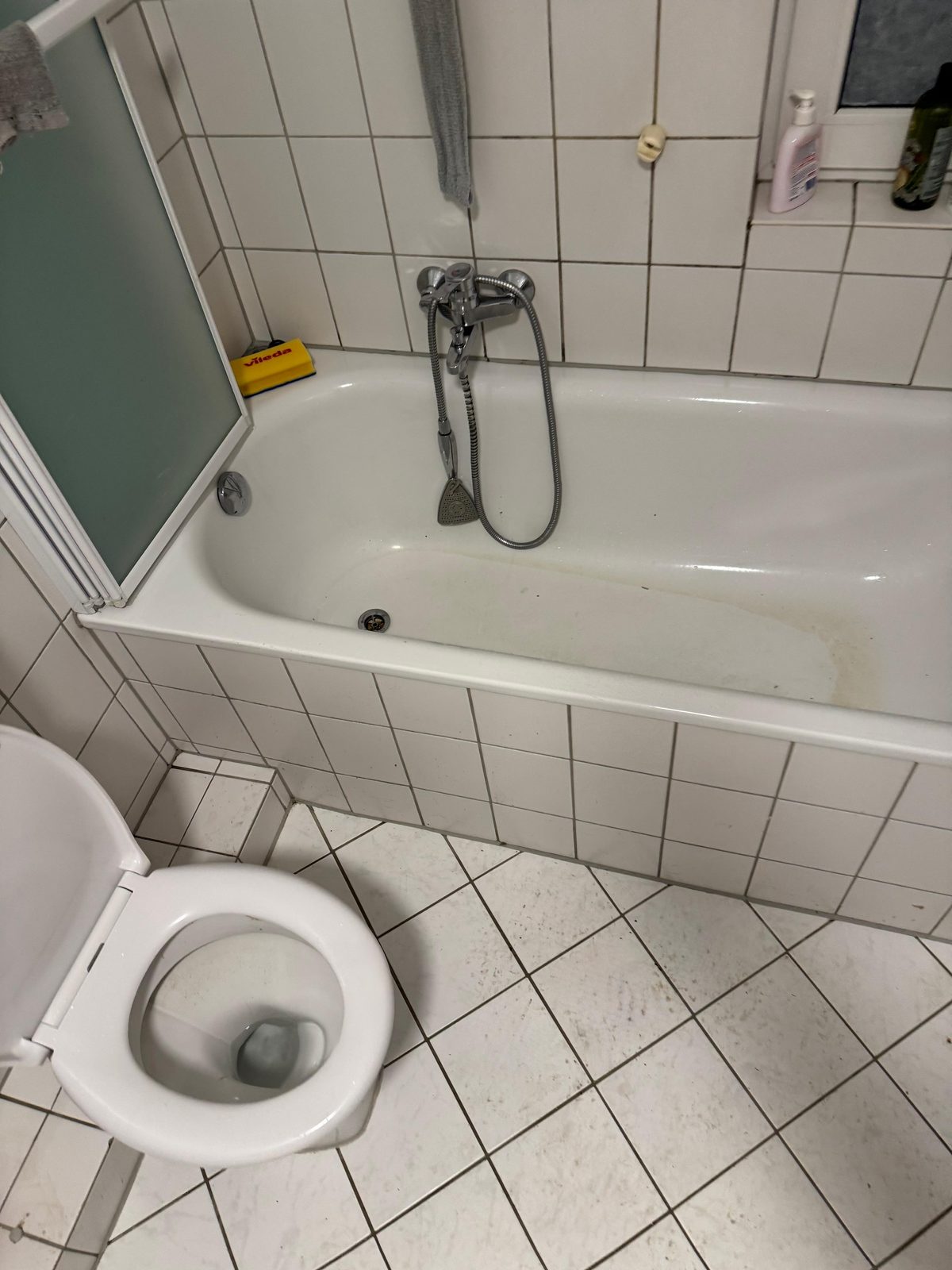 Bad und WC nach der Rohrreinigung